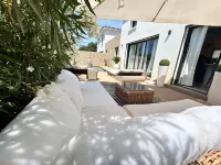 Contemporary villa Sanary sur Mer 3 bedrooms swimming pool near beach