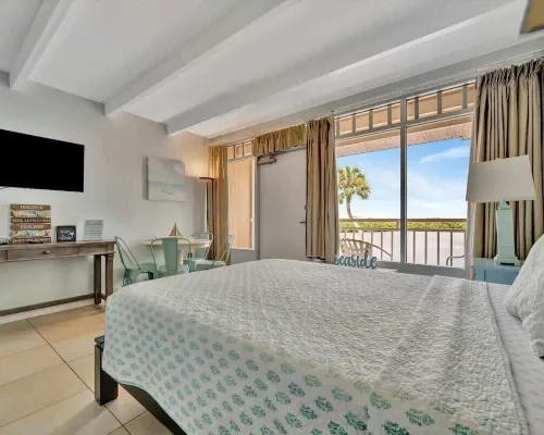 Bahia Waterview Suite Pool Tennis Beach Fishing Hotels in Ruskin