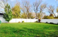 Relaxed South End Rockland Bungalow, 5 minute walk from downtown Hotels in Knox County