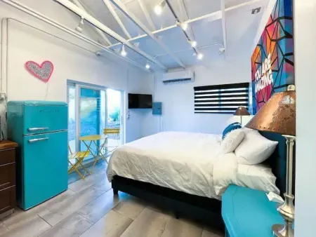 Stylish Studio in the Heart of Camp Verde Отели рядом с достопримечательностью «Минделефф Кавейтс»