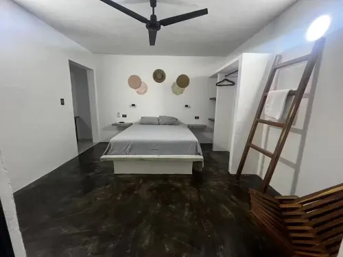 RAE4sixty apts with pool, near Paseo Montejo1