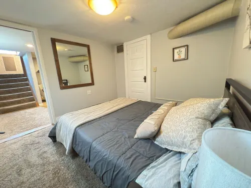 Cozy Craftsman Home Close to UW and Downtown