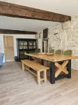 Aux 3 Maillets 1. Beautiful apartment in a 16th-century house.