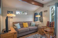 Blue Spruce Guesthouse - Walkable to river trail and downtown Bend