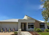 Yarrawonga by Twin Palms - Luxury Family Retreat