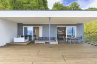 Skylake Penthouse - Stresa