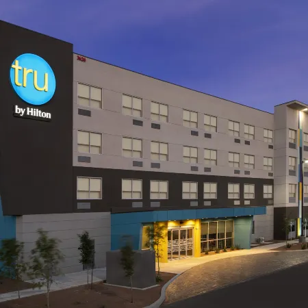Tru by Hilton El Paso East Loop 375