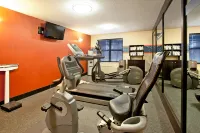 Hampton Inn & Suites Cleveland/Independence - Gym