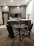2B/R modern apartment free parking prime location Hotels in Belconnen