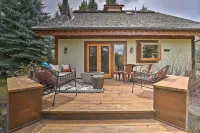 Serene Sun Valley Home w/ Hot Tub & Mtn Views - Pet-friendly