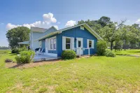 Waterfront Vacation Rental Home on Newport River! - Spa