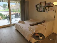 [I Laghi di Como] Apartment 7 People - LargeTerrace-3Rooms-2Bathrooms-1Kitchen Hotel a Erba