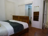 Heart of Puglia - Design Apartment in Puglia with 2 bedrooms Hotels in Putignano