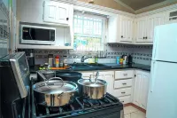 Sol Springs Estate Hotels in Osbourn