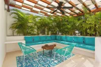 GRAND VILLAS ~ Private Chef, 2 Pools & Concierge