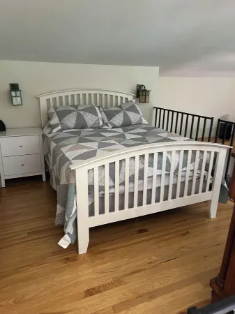 Secluded studio getaway- only 4 miles from Downtown Iowa City