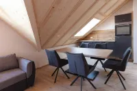 New vacation apartment in the heart of Dettingen with balcony Hotel a Dettingen an der Erms