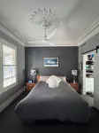 Quiet home within minutes to all the action. Hotels in Prahran