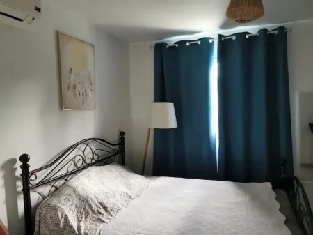 Lovely duplex apartment on the ground floor, garden and swimming pool. Small pets accepted! Отели в г. Baie-Mahault