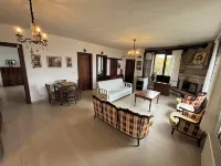 Yıldızlar Evi - Doğayla iç içe Taş Ev