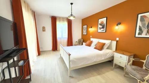 La Pause Limousine | Garden & Terrace | Near Limoges | Wifi | Children's games Hotel di Feytiat