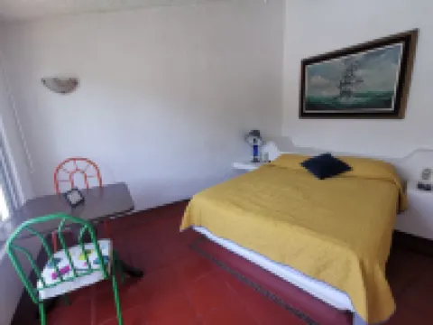 The most beautiful house in Ixtapa in front of the golf course