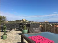 Apartment with exceptional view of Calvi Bay