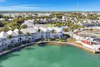 Tranquility Bay Resort Hotels in Marathon