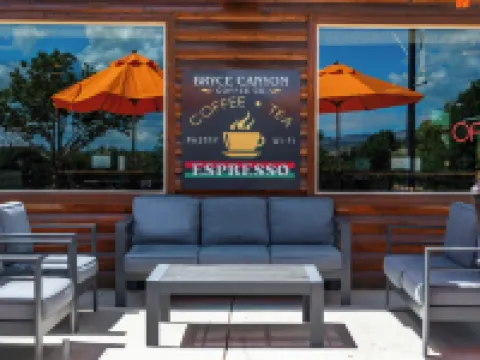 布萊斯峽谷旅館 特洛匹克酒店