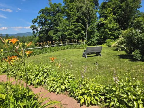 Amazing mountain views in scenic Intervale