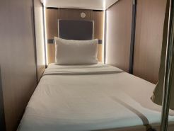 Sakura Capsule Hotel Cebu