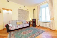 Live Asiago on Foot - Central Apartment Hotels near Bungee Jumping Asiago