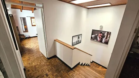 Luxury Cozy house w private heated pool, A/C, 5 min from downtown San Jose, CR