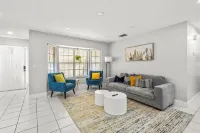 Cozy 3BR Vero Beach Retreat 10 Mins to Beaches. Early Check-In & Late Check-Out!