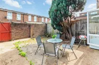 房子 - 最多可睡10人 & 免費停車 塞弗恩德魯格城堡附近的飯店