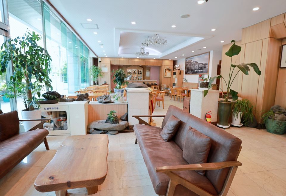 제주 코아호텔 로비