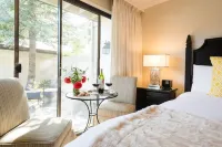 Signature Collection at the Napa Residences, Steps to Wineries, Limited Time Offer
