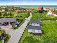 "Stavros" - 410m from the Sea Hotels in Lonstrup