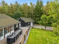 "Vicente" - 14km to the Fjord Hotel a Ars