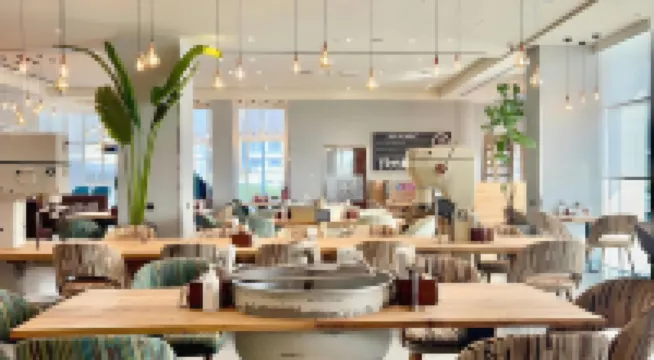 LEVA酒店及套房-對面市中心