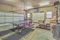 Wooded Hideaway! Spacious Show Low Log Cabin - Pet friendly