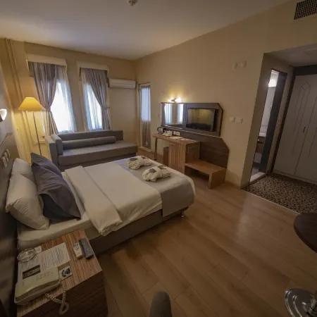 Herakles Thermal Hotel