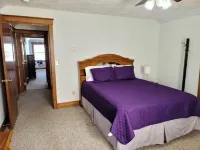 Your summer family retreat- with a hot tub! Hotels in Union County