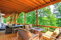 Lake Cumberland Retreat w/ Deck & Views! - 3 estrellas