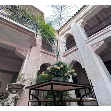 Palais Nejma Oriental