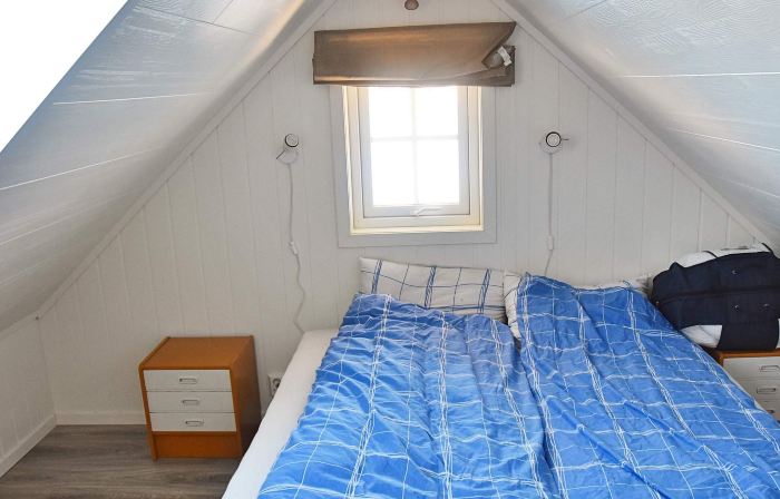 8 person holiday home in Urangsvåg