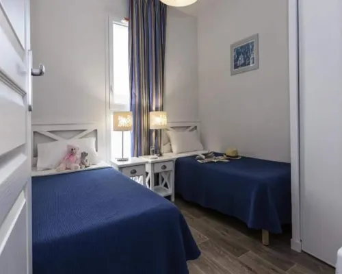 3 Rooms Duplex 6 People Hotels in Hourtin