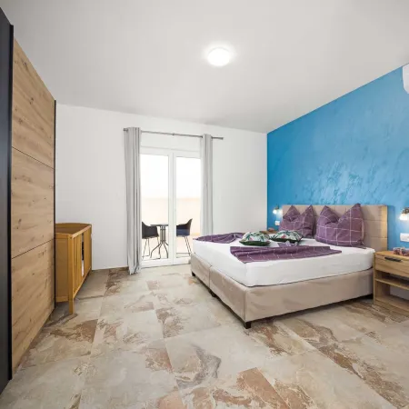 Luxe villa in Pula with pool and jacuzzi