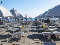 Mobile Home in Italy near the Beach