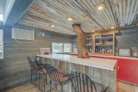 Rustic & Western House on Lake - Swim & Fish! - Pet friendly
